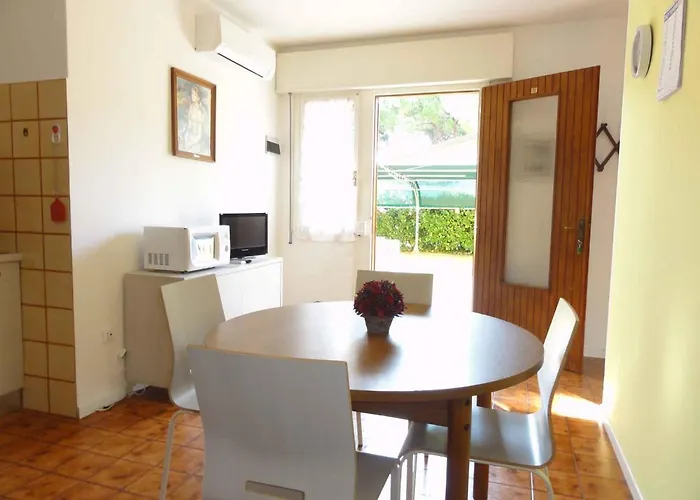 Apartment In 40087 Bibione